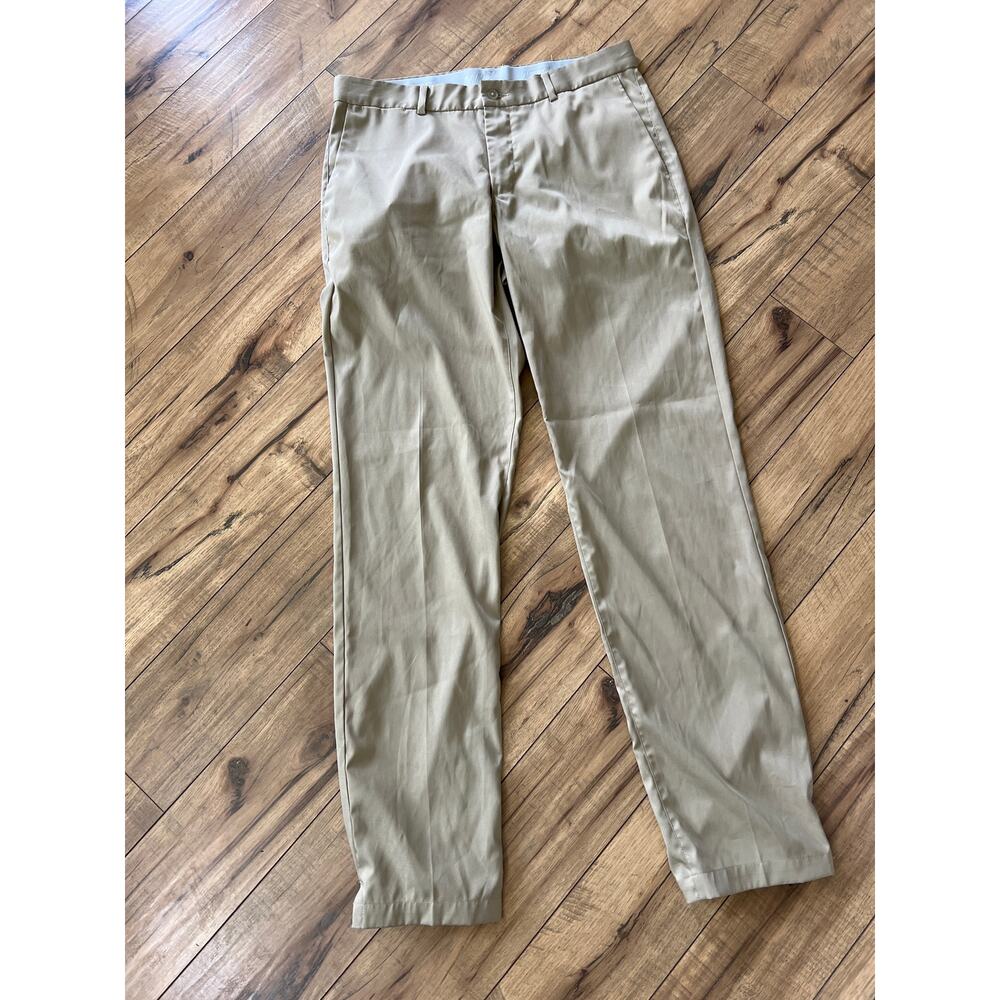 Nike Dri-Fit size 32x34 tan golf pants